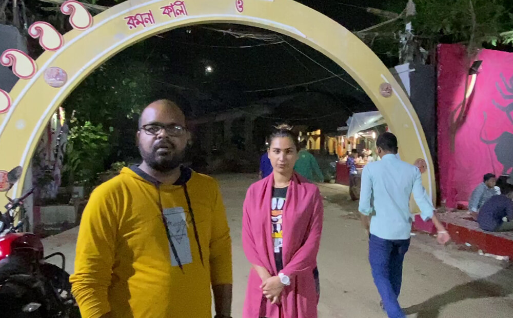 Indian Students In Bangladesh Visit Ramna Kaali Temple